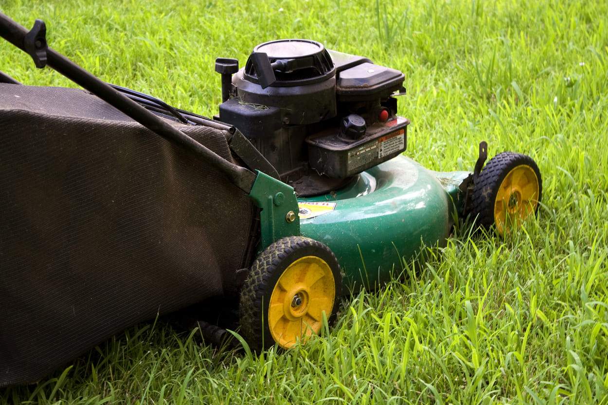 Asset Monitoring with GPS Trackers: Features and Benefits | Tracki