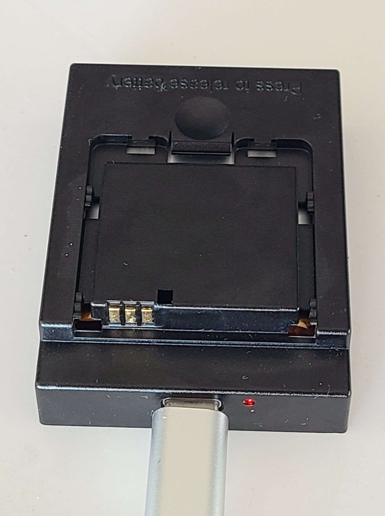 Waterproof Magnetic Box for GPS Tracker + 3500mAh battery extender - Tracki